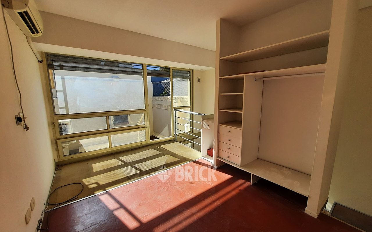 ROJAS al 600 Piso PB 14