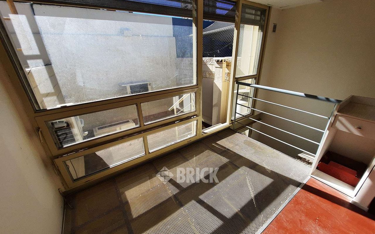 ROJAS al 600 Piso PB 15