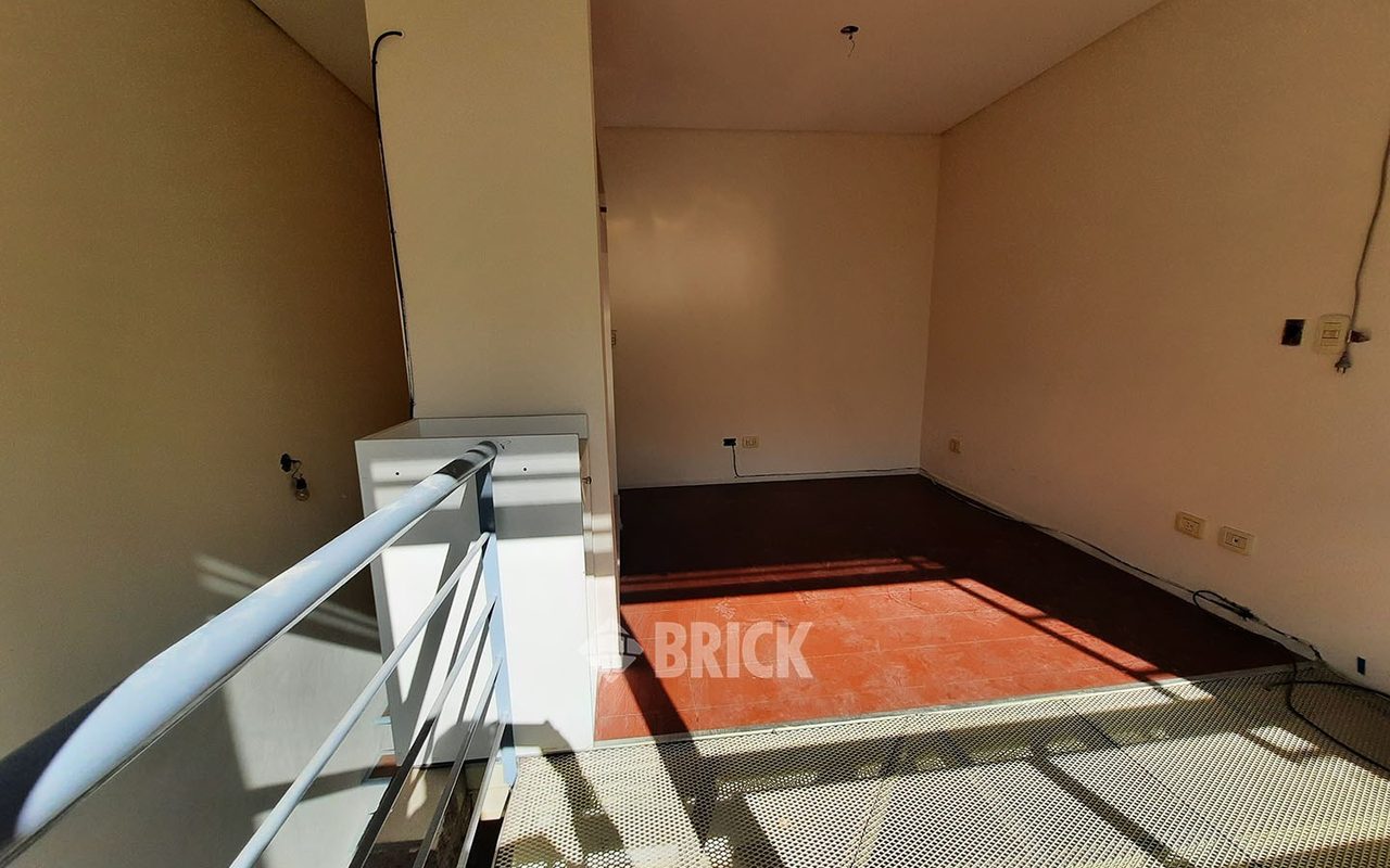 ROJAS al 600 Piso PB 17