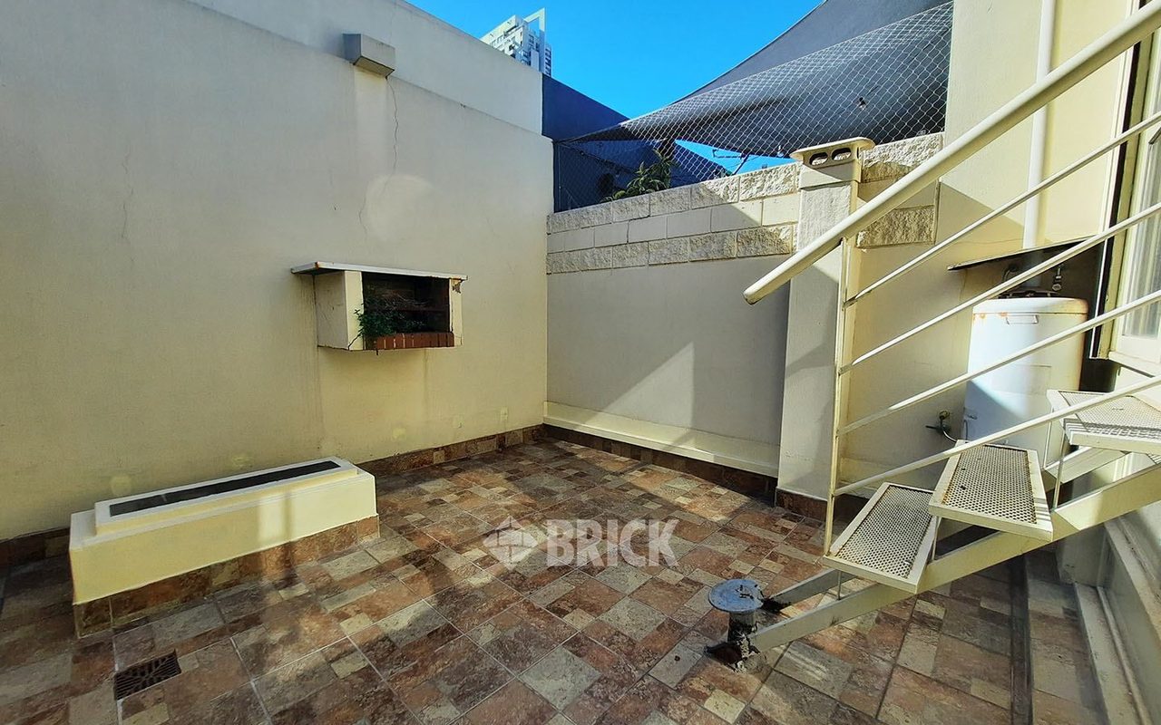 ROJAS al 600 Piso PB 21