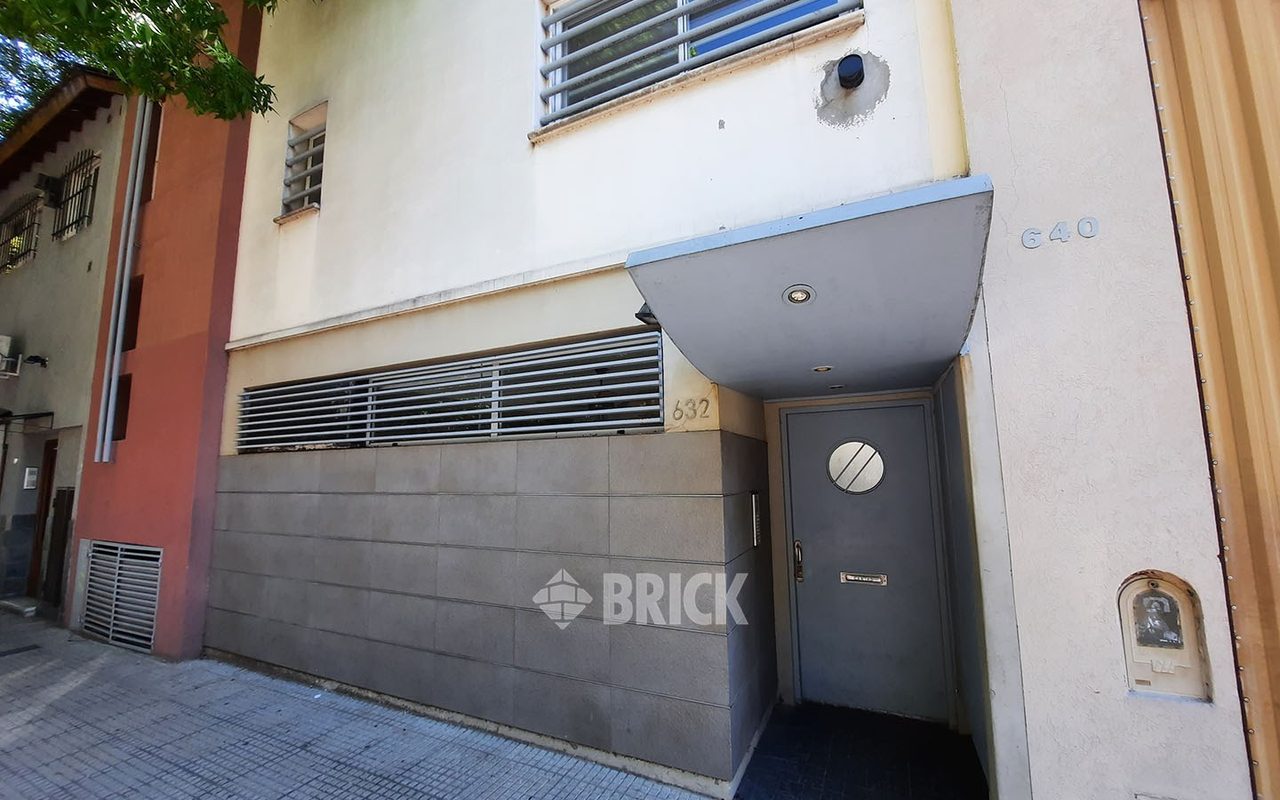 ROJAS al 600 Piso PB 29