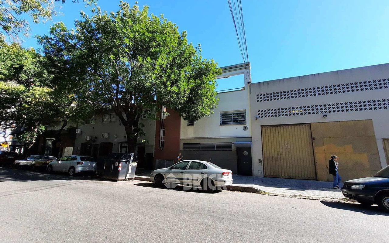 ROJAS al 600 Piso PB 31