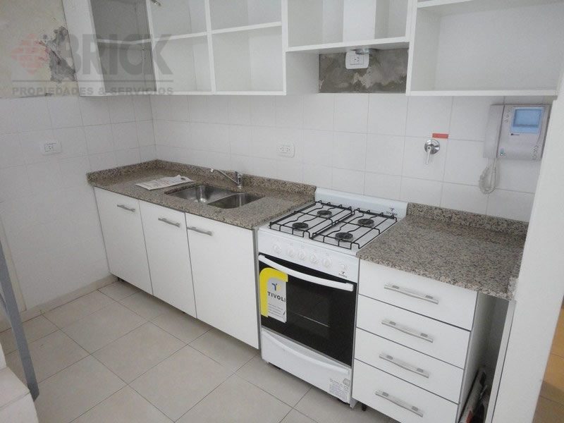 ROJAS al 600 11