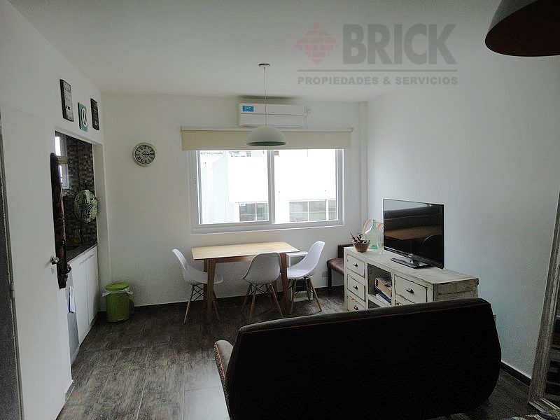 LAVALLE al 2800 Piso 8 2