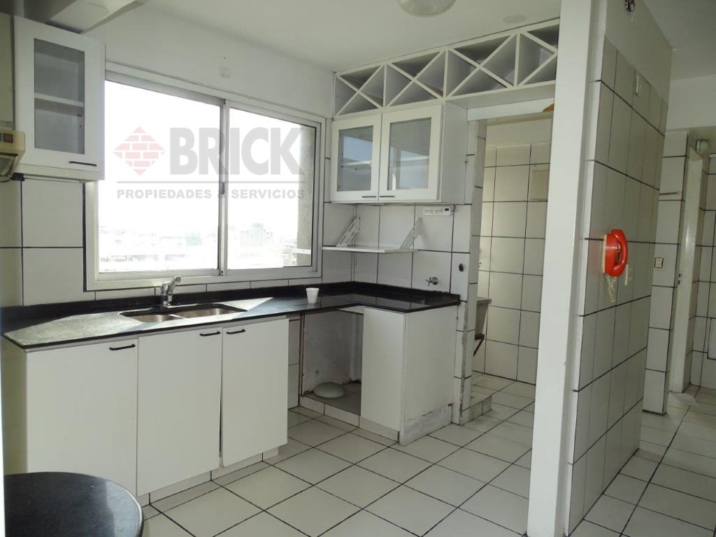 POSADAS al 1300 Piso 15 13