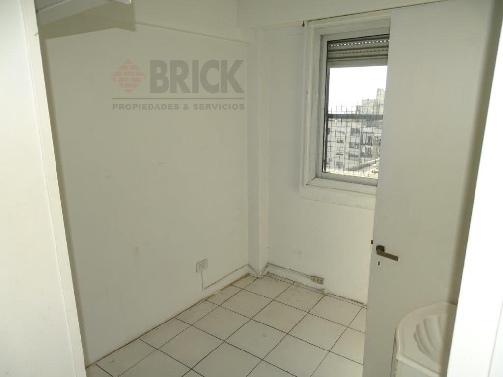 POSADAS al 1300 Piso 15 17