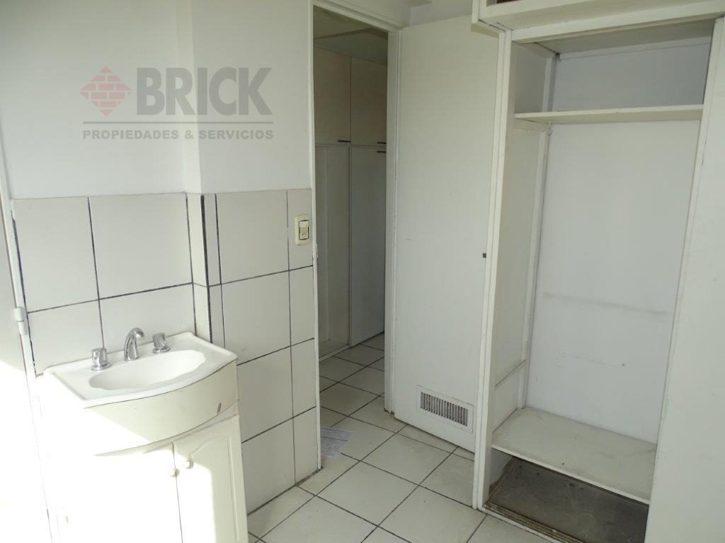 POSADAS al 1300 Piso 15 19