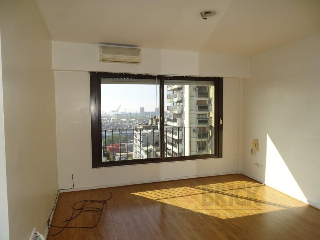 POSADAS al 1300 Piso 15 28