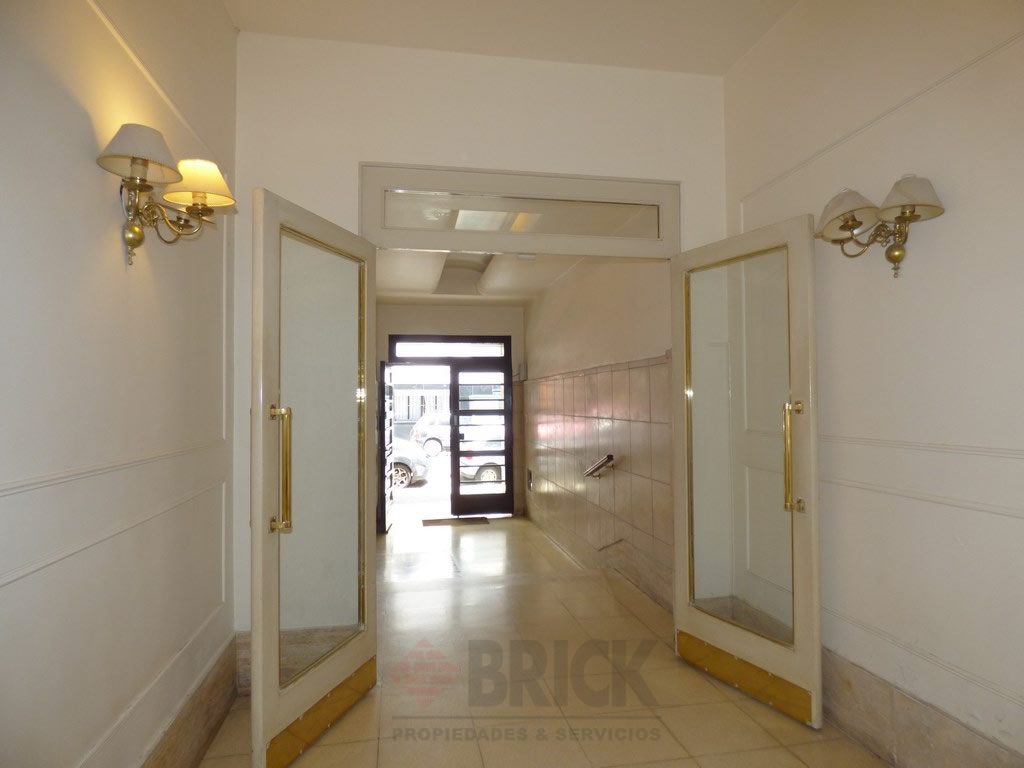 GUTIERREZ, JUAN MARIA al 2500 33