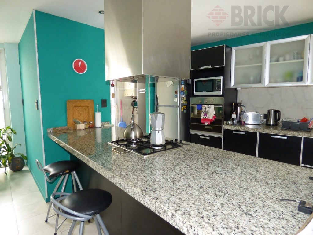 MARTINEZ, ENRIQUE al 900 11