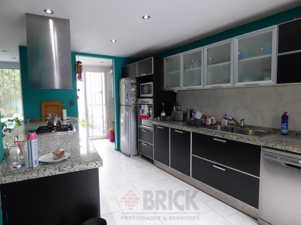 MARTINEZ, ENRIQUE al 900 16