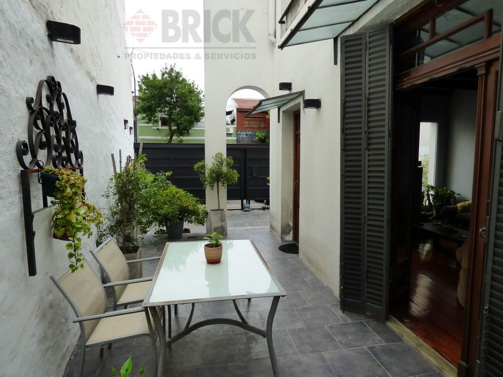 MARTINEZ, ENRIQUE al 900 28