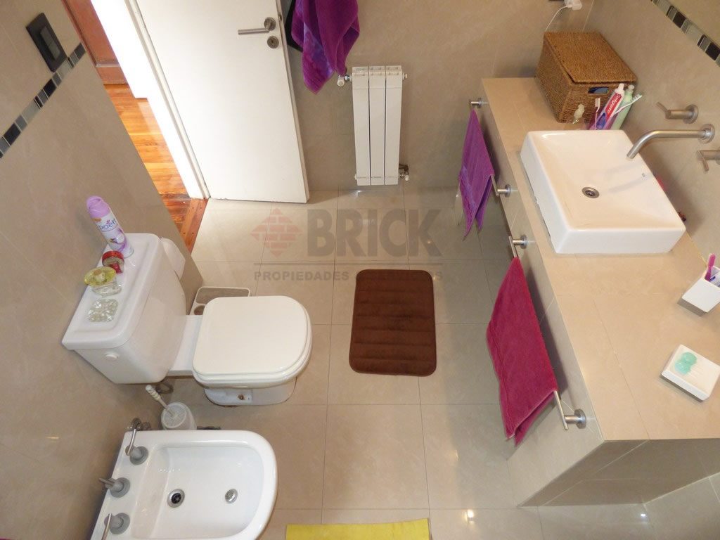 MARTINEZ, ENRIQUE al 900 41