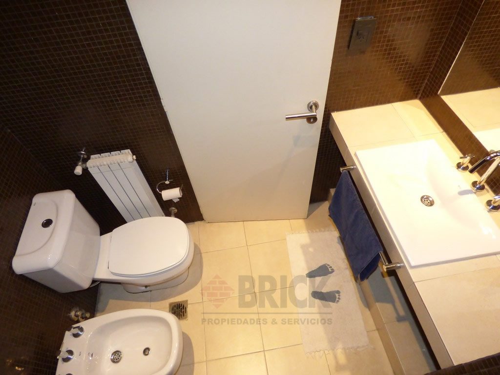 MARTINEZ, ENRIQUE al 900 51