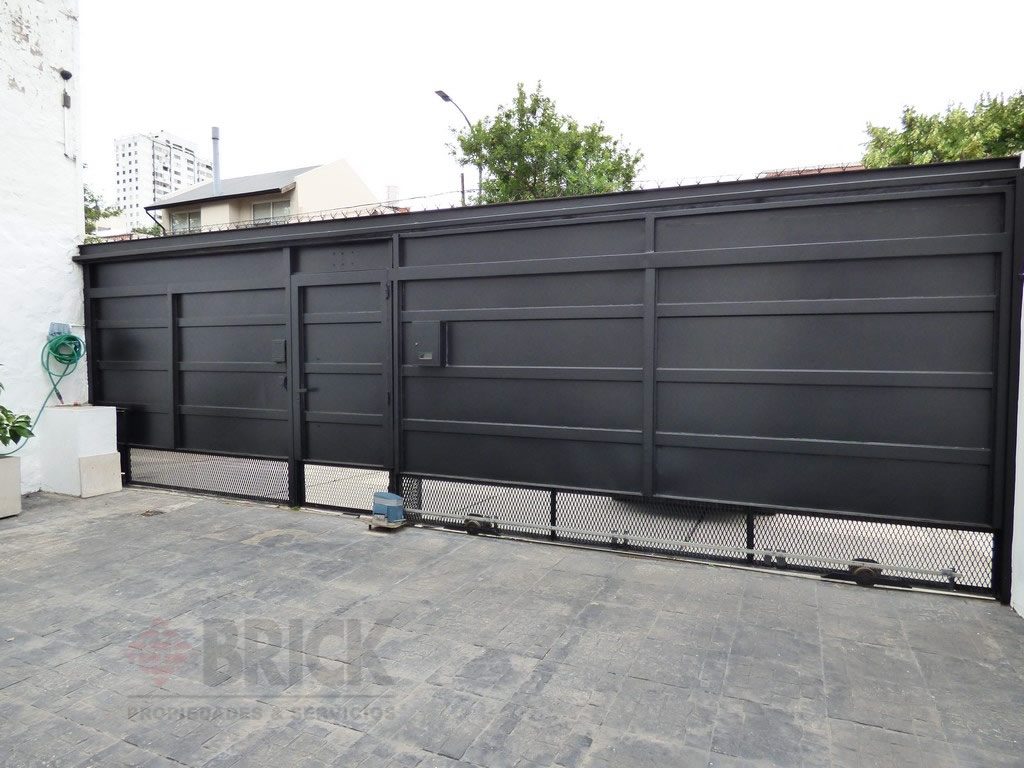 MARTINEZ, ENRIQUE al 900 56