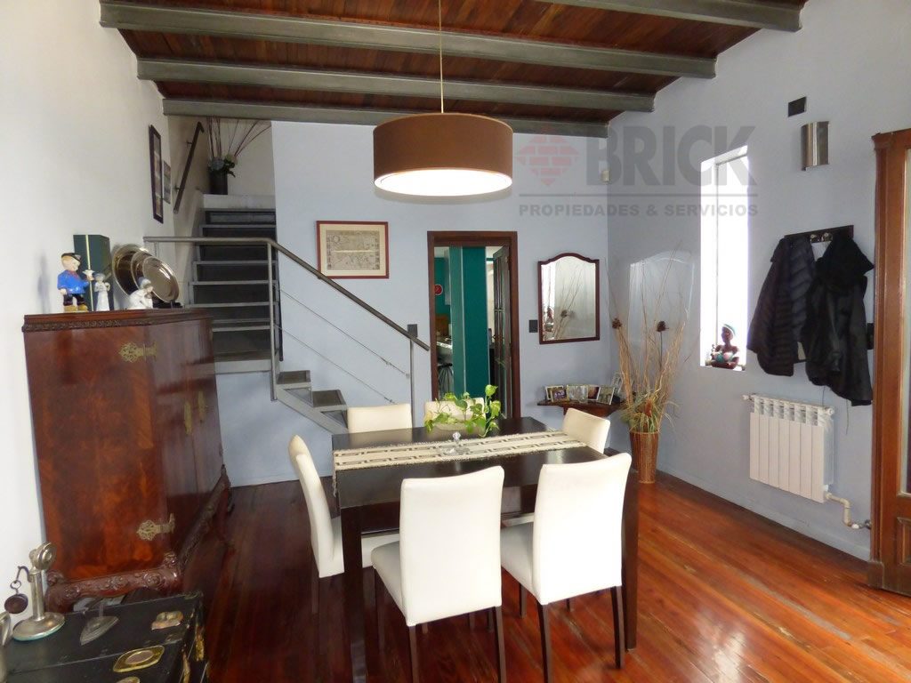 MARTINEZ, ENRIQUE al 900 8