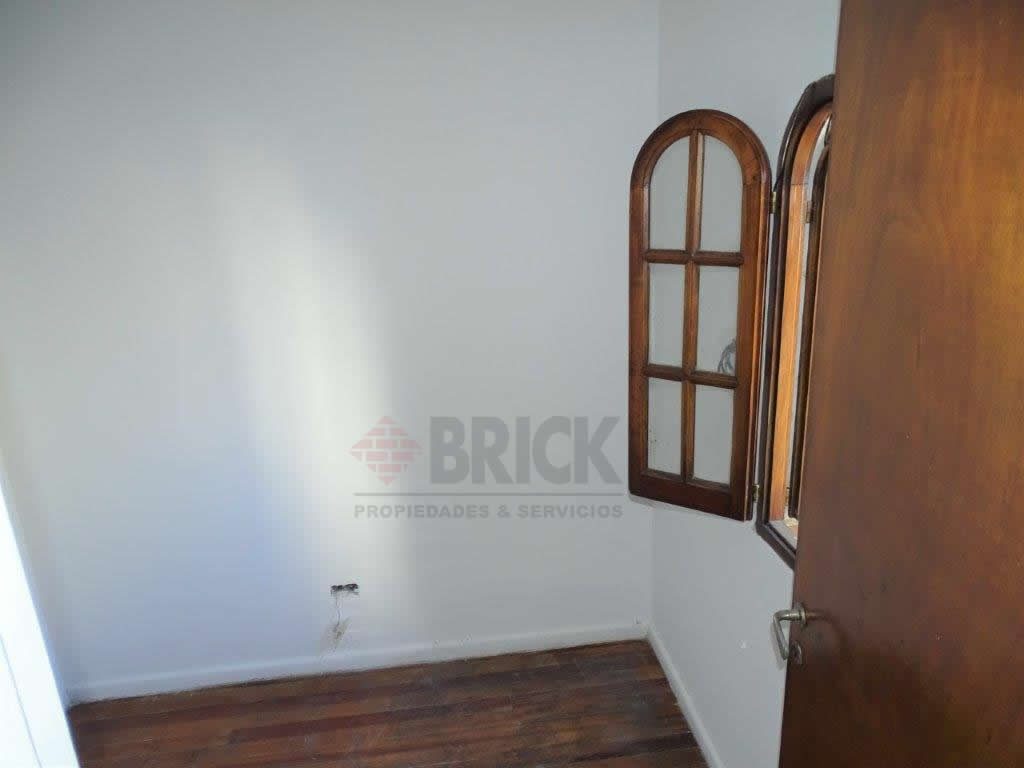 ALVAREZ THOMAS, AVDA. al 900 Piso 1 13