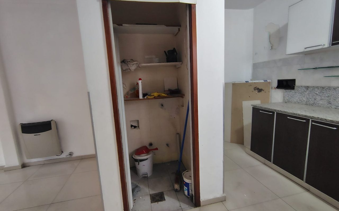 PASTEUR al 400 Piso 1 7