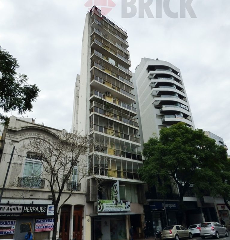 CORRIENTES, AV. al 4900 Piso 13 27