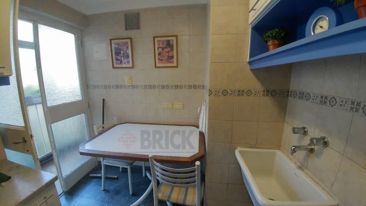 LAS HERAS, AV. al 2900 Piso 1 27