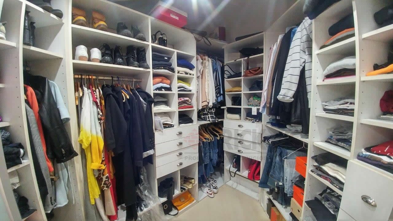 ECHEVERRIA al 4100 11