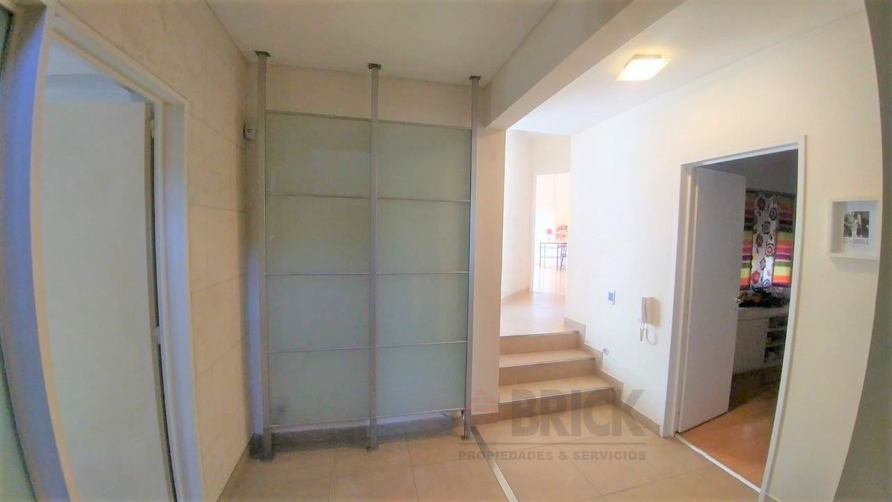 ECHEVERRIA al 4100 16