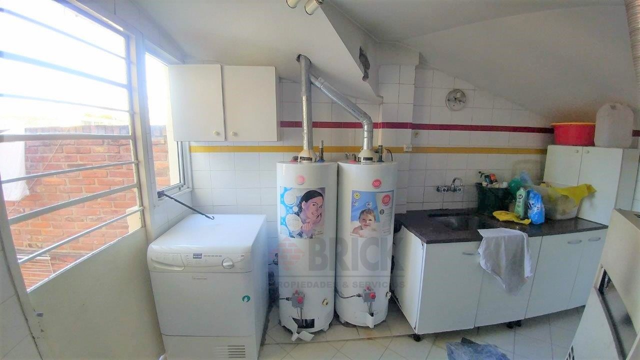 ECHEVERRIA al 4100 38