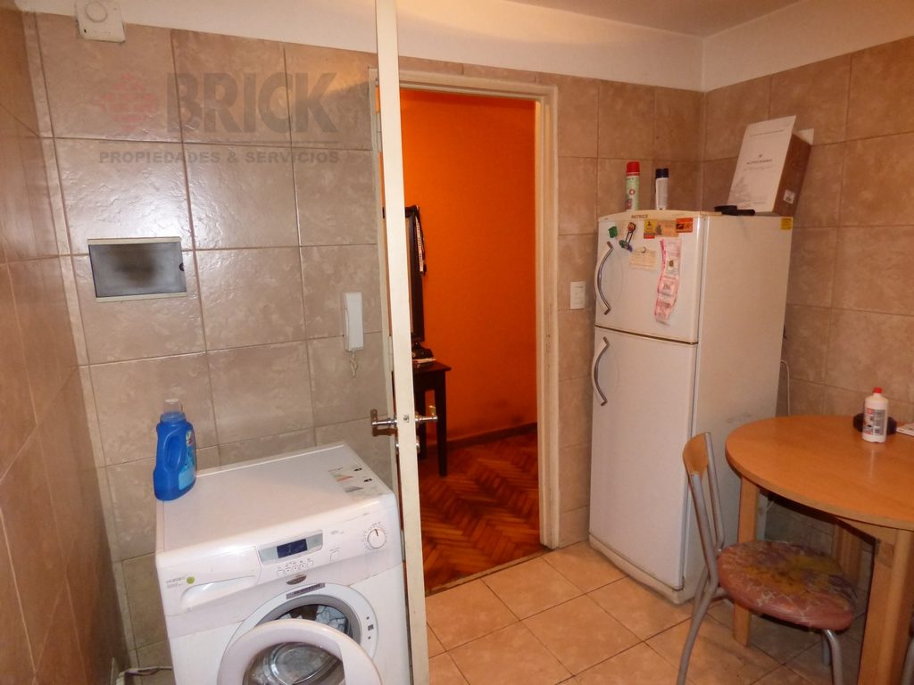 PARAGUAY al 800 Piso 2 18