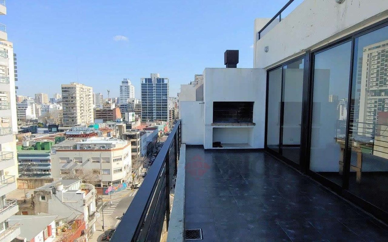 MONROE al 2200 Piso 1 12