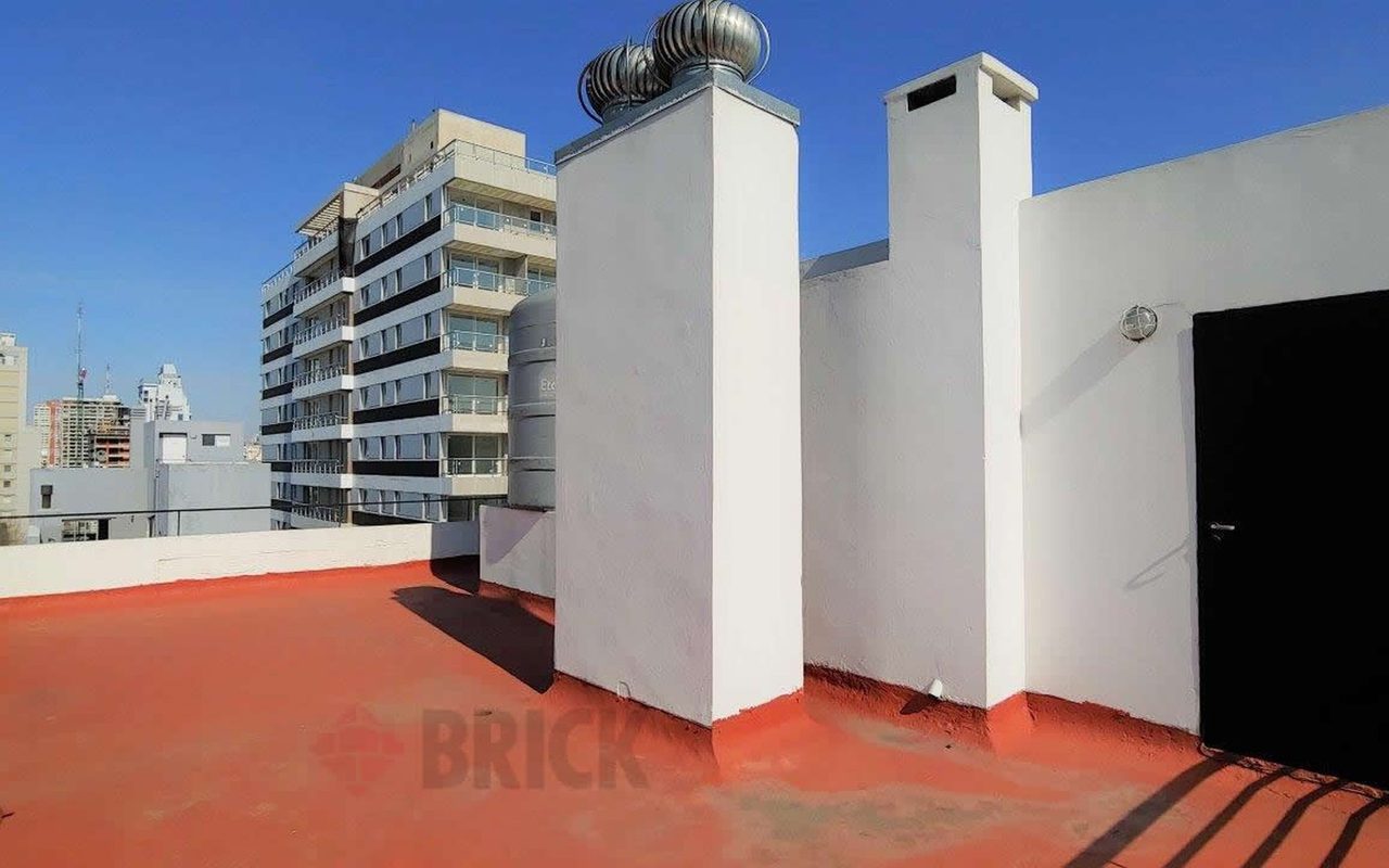 MONROE al 2200 Piso 1 16