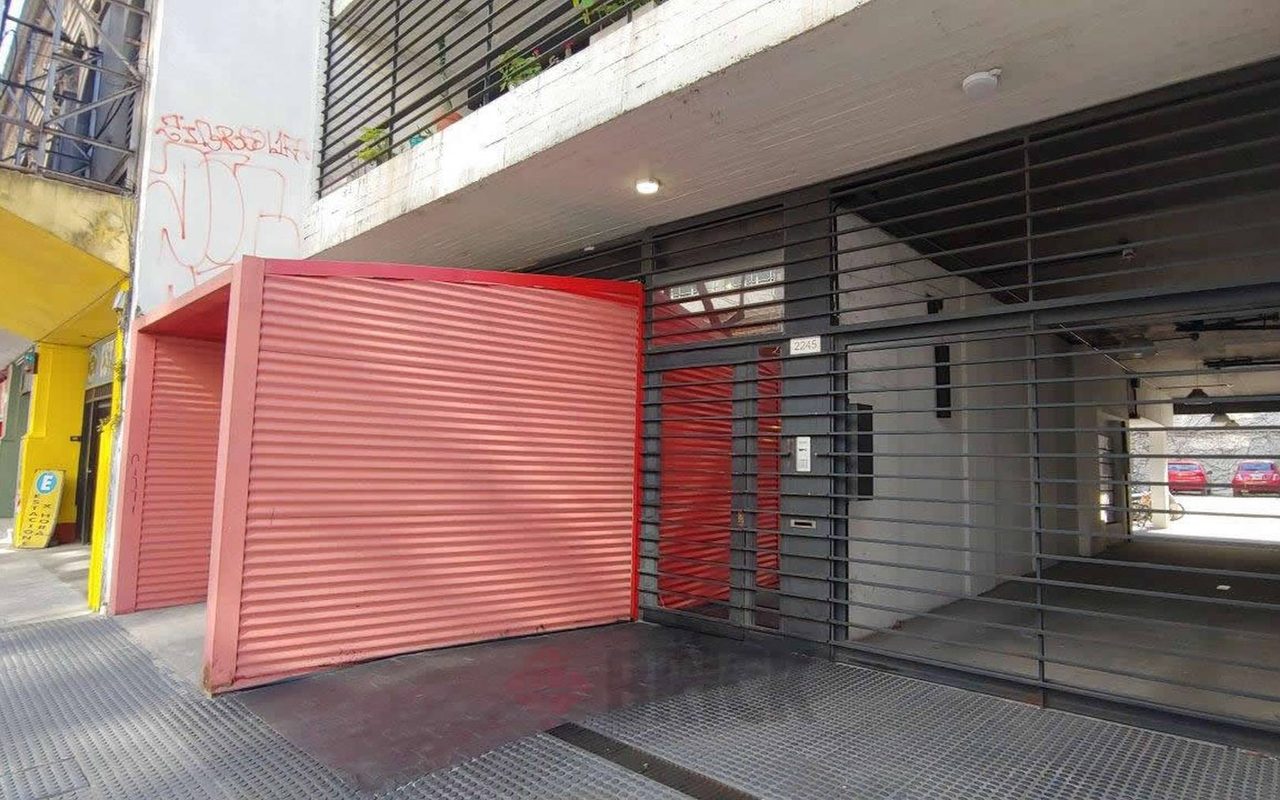 MONROE al 2200 Piso 1 19