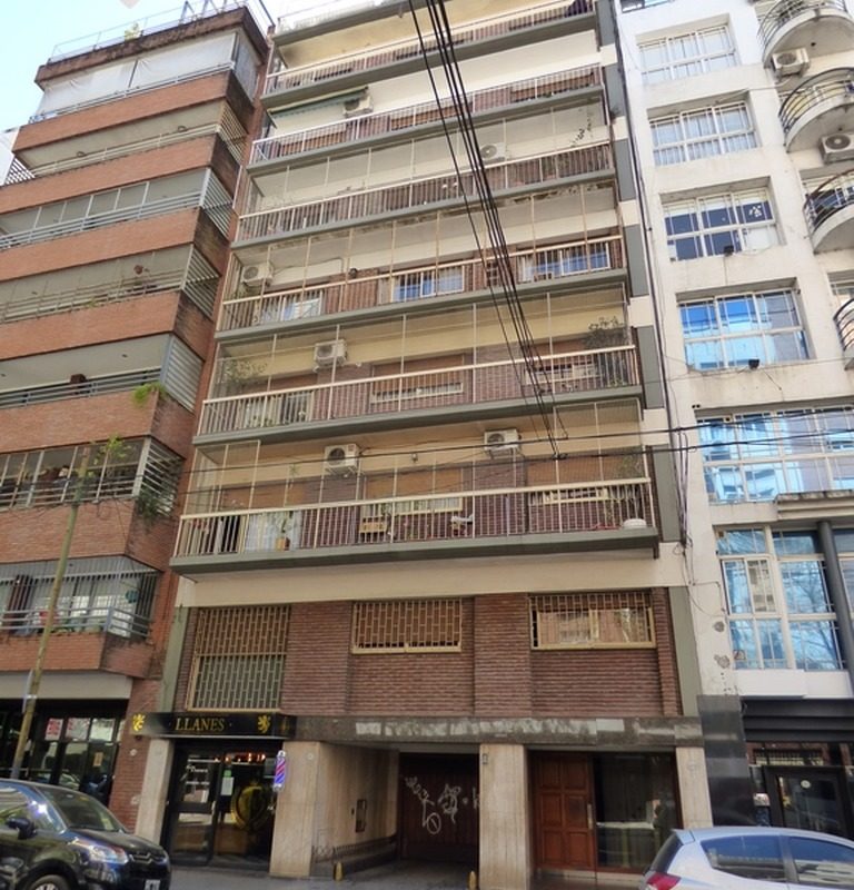 PARAGUAY al 3500 Piso 8 37