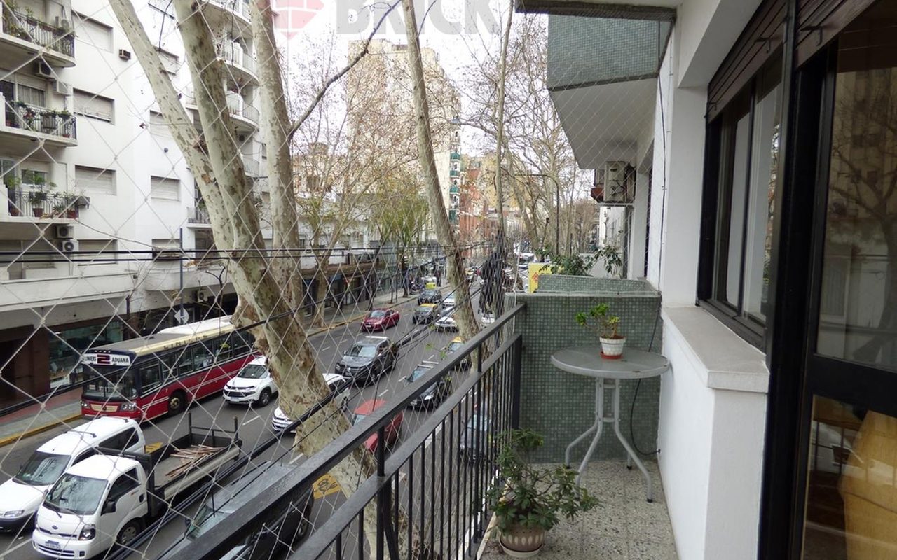 BELGRANO, AVDA. al 2100 13