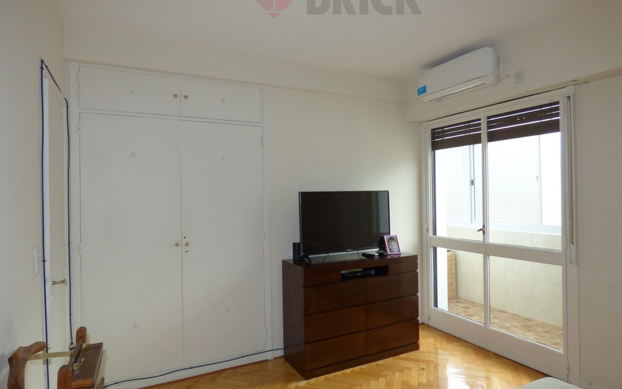 BELGRANO, AVDA. al 2100 22