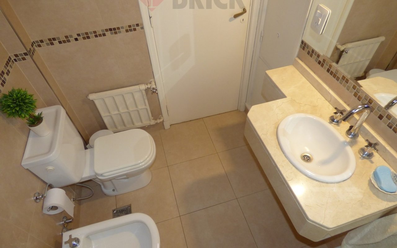 BELGRANO, AVDA. al 2100 32