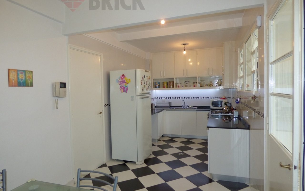 BELGRANO, AVDA. al 2100 39