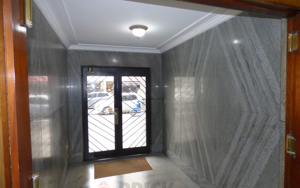 BELGRANO, AVDA. al 2100 52