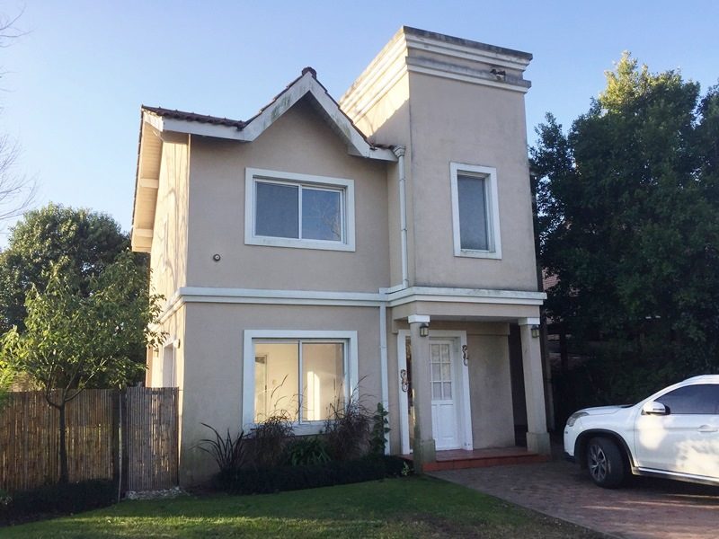 BARRIO EL JACARANDA 1