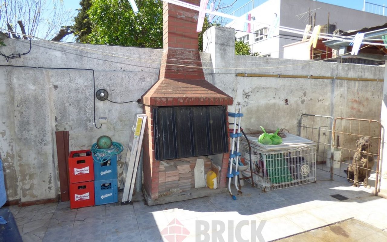 BOGOTA al 4300 Piso PB 14