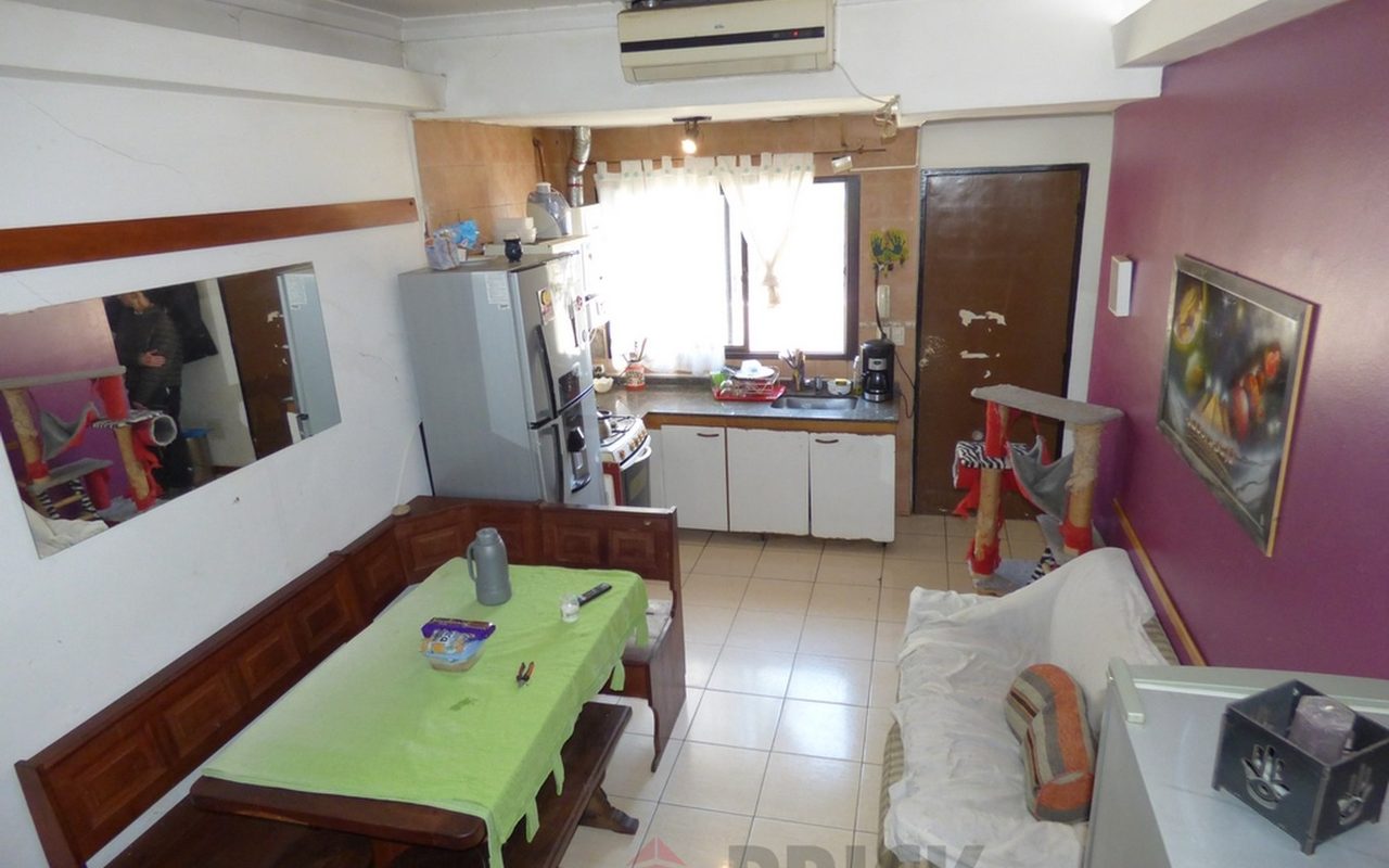 BOGOTA al 4300 Piso PB 28