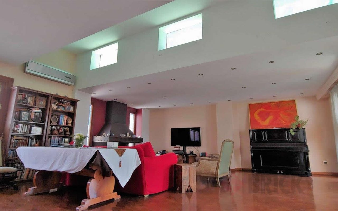 11 DE SEPTIEMBRE al 700 Piso 8/9/10 8