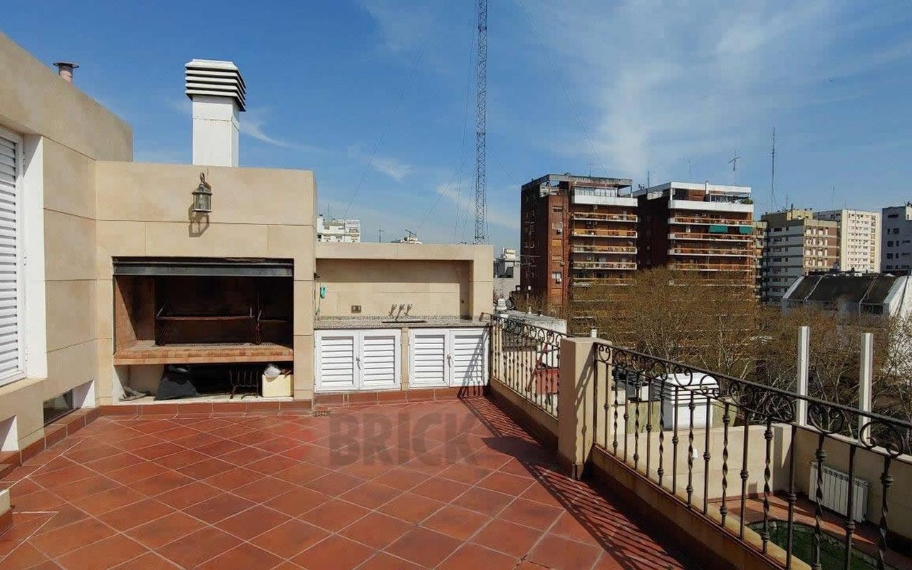 11 DE SEPTIEMBRE al 700 Piso 8/9/10 16