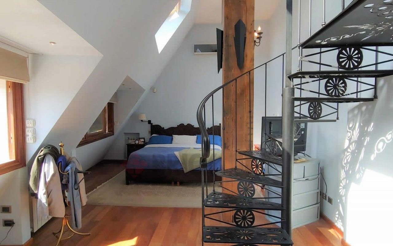 11 DE SEPTIEMBRE al 700 Piso 8/9/10 30