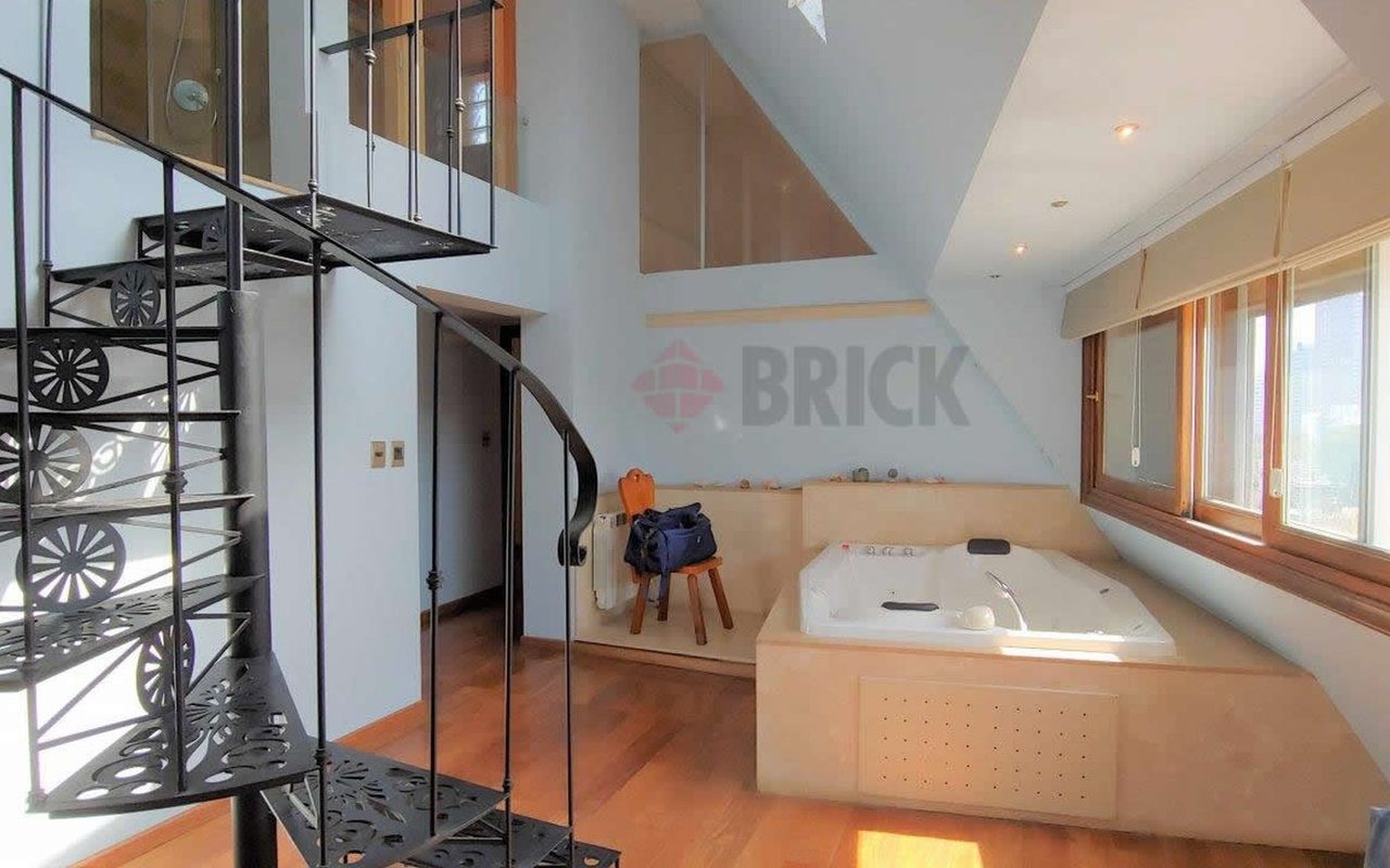 11 DE SEPTIEMBRE al 700 Piso 8/9/10 32