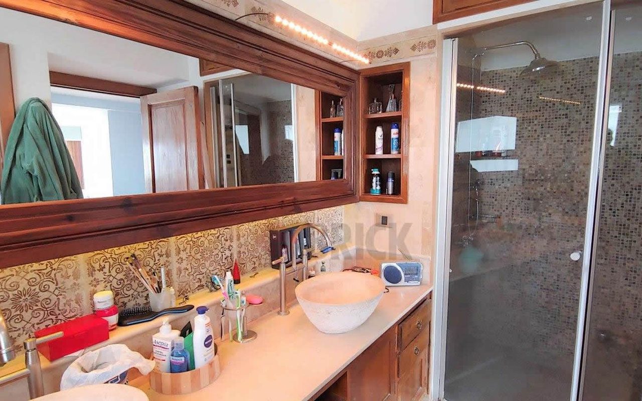 11 DE SEPTIEMBRE al 700 Piso 8/9/10 38