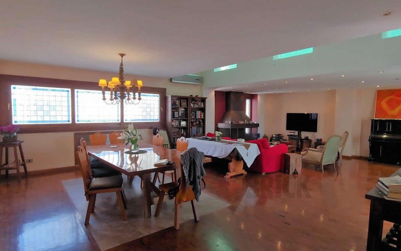 11 DE SEPTIEMBRE al 700 Piso 8/9/10 3