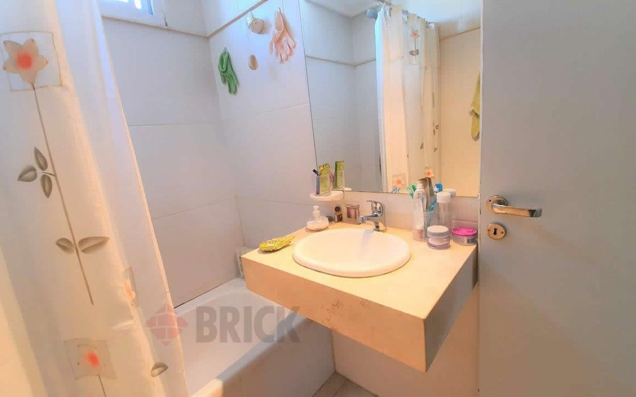 FRAGA al 700 Piso 8 12