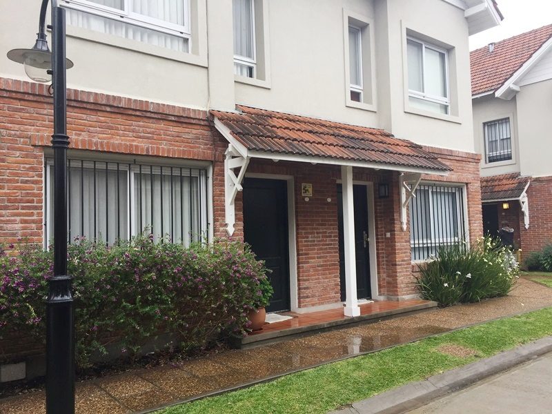 SIMON DE IRIONDO al 800 17