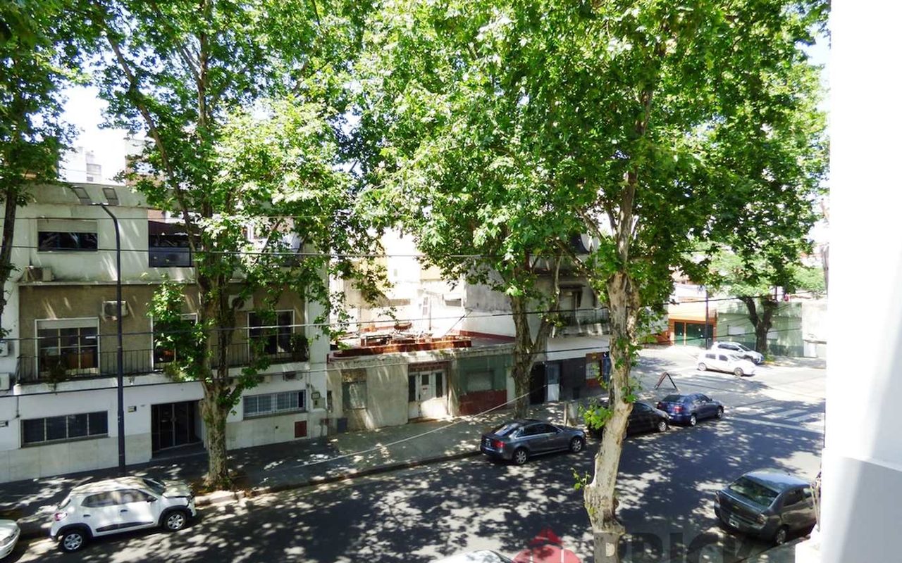 ALVAREZ JONTE, AV. al 2700 Piso 2 9