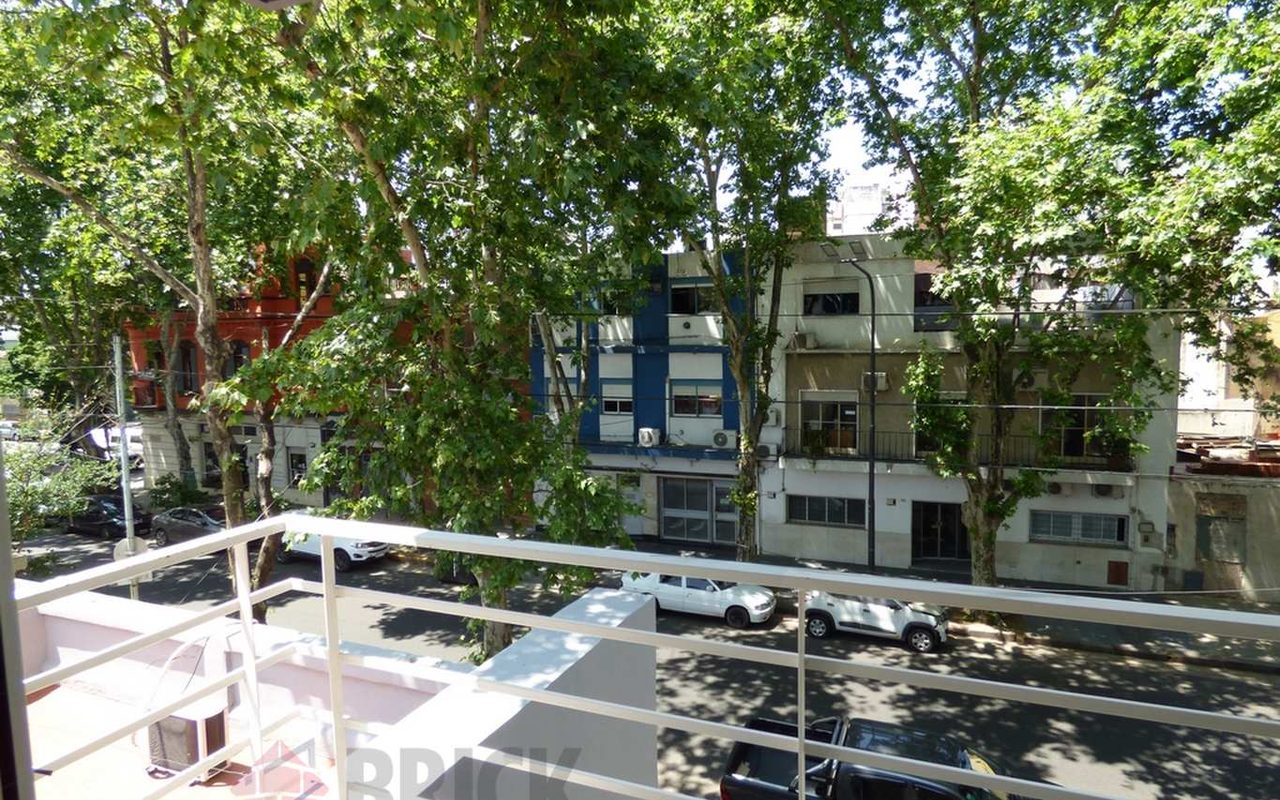 ALVAREZ JONTE, AV. al 2700 Piso 2 13